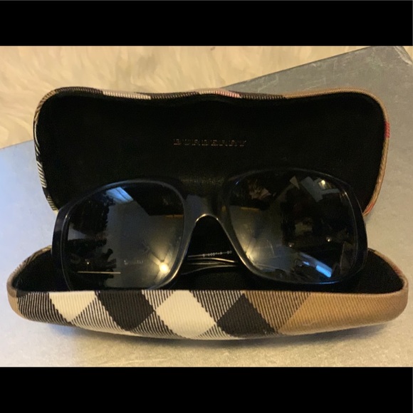 Burberry Gradient Oversize Sunglasses